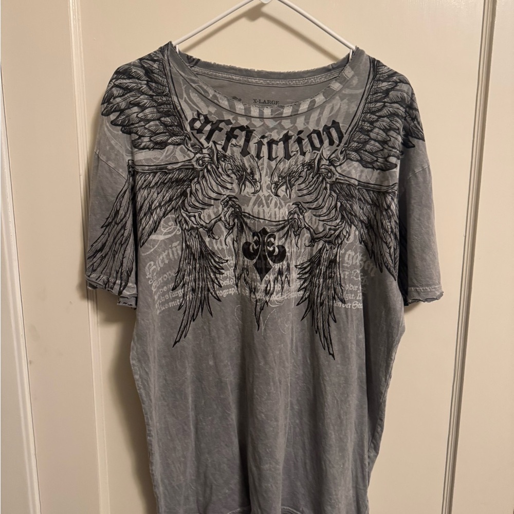 Affliction Black and Gray Graphic Tee